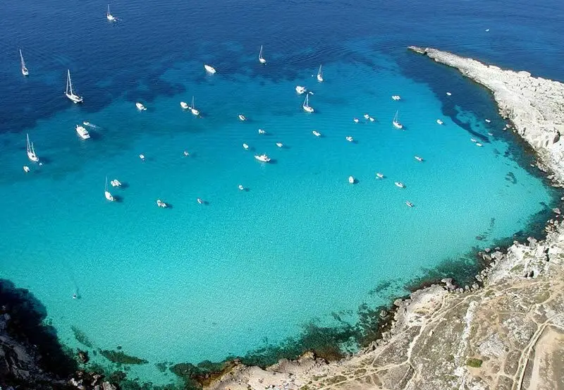 Cala Rossa, Favignana